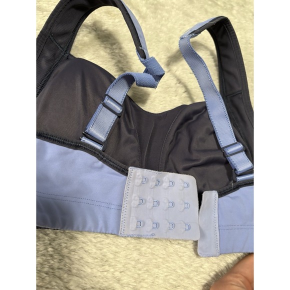 Lululemon Ta Ta Tamer ii Blue C-e Cup Blue Bra Size 32C Athletic Running Workout - Picture 5 of 7